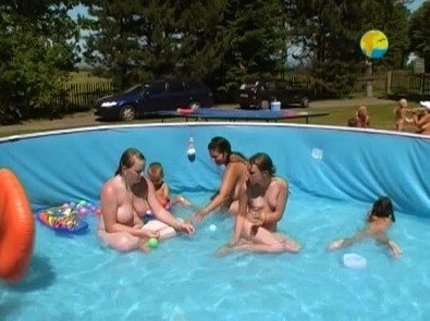 [PNuDL] Naturist Freedom: Merry Pool upd